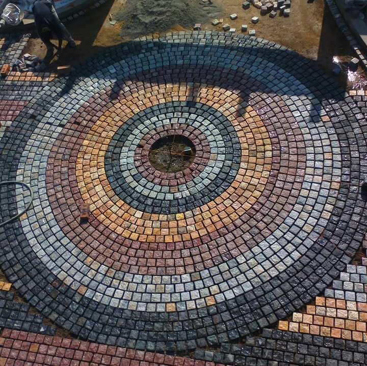 Natural Hand Cut Cobble Stones 4*4 - 30-60mm