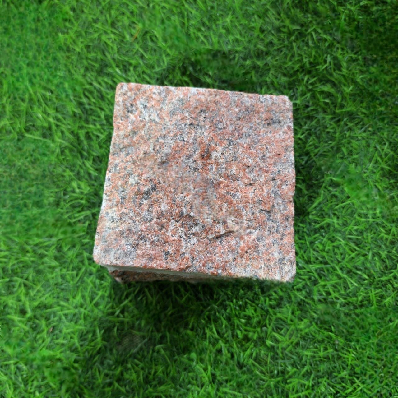 Premium Granite Red Machine Cut Cobble Stones