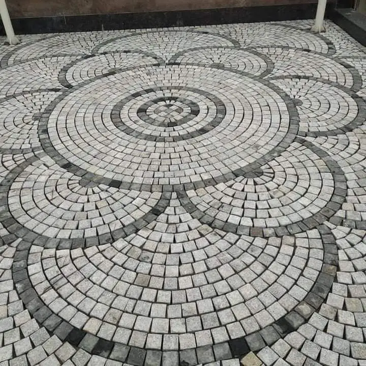 Premium Granite Grey Machine Cut Cobble Stones