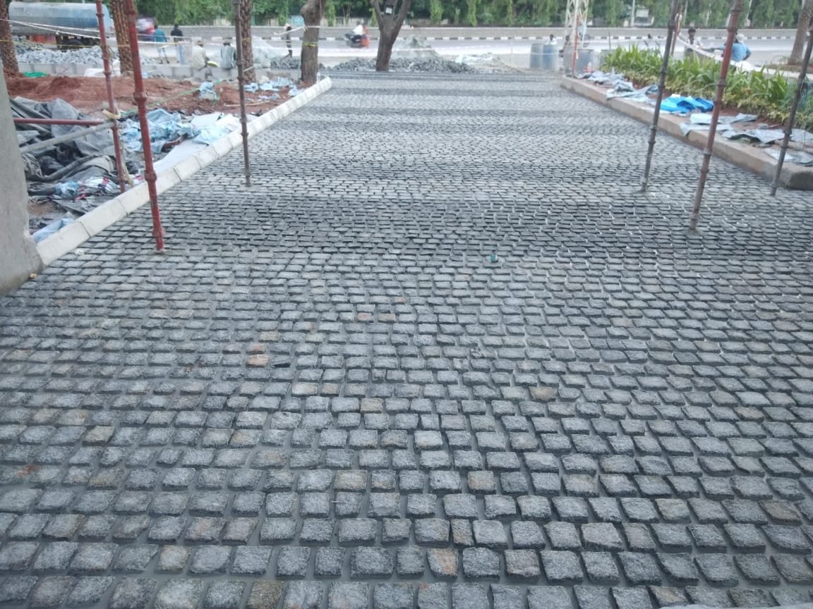 Premium Granite Black Machine Cut Cobble stones