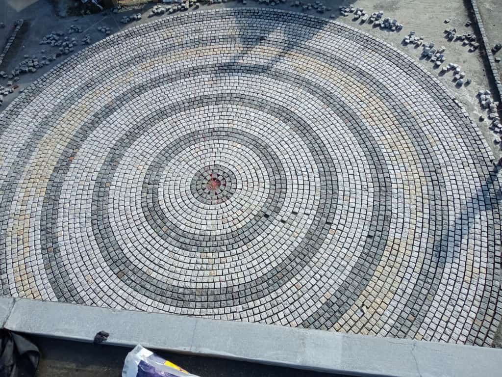 Tri-Color Natural Cobble stones